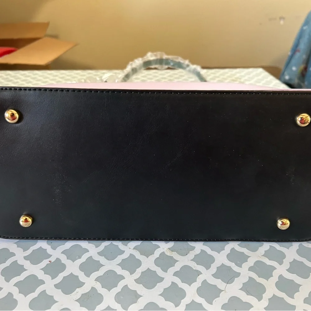 Nicole Lee Women's Adventure Tote Bag - Black and Yellow - Picture 3 of 6